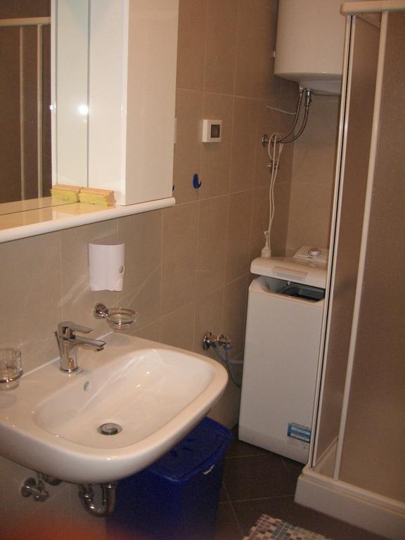 Apartments Alen Пазин Екстериор снимка